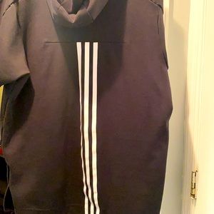 Adidas t-shirt